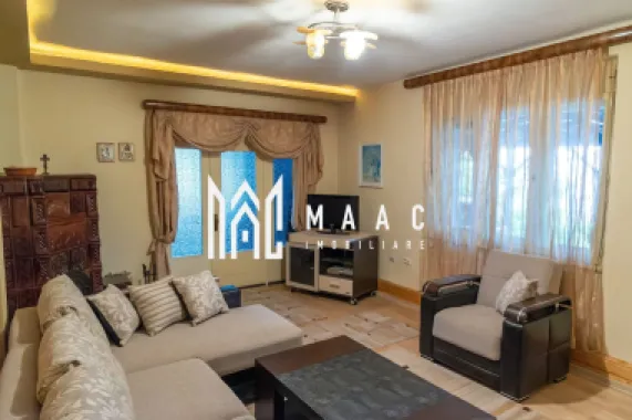 Logo MAAC IMOBILIARE logo