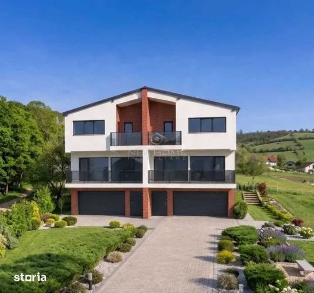 Casa tip duplex, 4 camere, 143mp, zona Chinteni - NewHOME Imobiliare vă propune spre vânzare un proiect rezidențial de excepție, format din case de tip duplex, situate în Chinteni, la doar 12 minute de Piața Mihai Viteazu. Toate proprietățile având CF-uri ieșite, iar pentru achiziție se acceptă orice modalitate de plată.

Proiectul dispune de diferite configurații, adaptate nevoilor familiei dumneavoastră, având variante cu parcare exterioară sau garaj (inclusiv opțiuni cu garaj dublu sau două garaje).

Configurații și suprafețe:

Regim de înălțime: Parter + Etaj + Mansardă (P+E+M)

Suprafețe utile: cuprinse între 143 și 240 de metri pătrați

Grădină amenajată: terenuri libere cu suprafețe cuprinse aproximativ între 150 și 300 de metri pătrați

Construcția este realizată la standarde înalte, utilizând cărămidă Porotherm și Cemacon, iar tencuiala interioară este de tip Knauf pe bază de ipsos. Izolația exterioară este realizată cu polistiren de 10 cm și densitate EPS 80, iar acoperișul este din țiglă metalică. Tâmplăria folosită este premium, de tip Salamander cu 6 camere, sticlă triplă și baghetă de aluminiu, iar glafurile sunt din granit.

Casele dispun de încălzire în pardoseală în toată casa. Sistemul oferă o siguranță deplină, venind cu o garanție de 12 ani și o asigurare de până la 1 milion de euro în caz de evenimente neplăcute.

Toate construcțiile se predau la stadiul de semifinisat la interior, iar curțile sunt complet aranjate și amenajate cu gazon și arbuști.

Proprietățile sunt localizate pe un drum complet asfaltat, într-o zonă accesibilă, la doar 15 minute distanță de Piața Mihai Viteazu.

Pentru mai multe detalii și pentru a programa o vizionare, vă rugăm să ne contactați cu incredere.