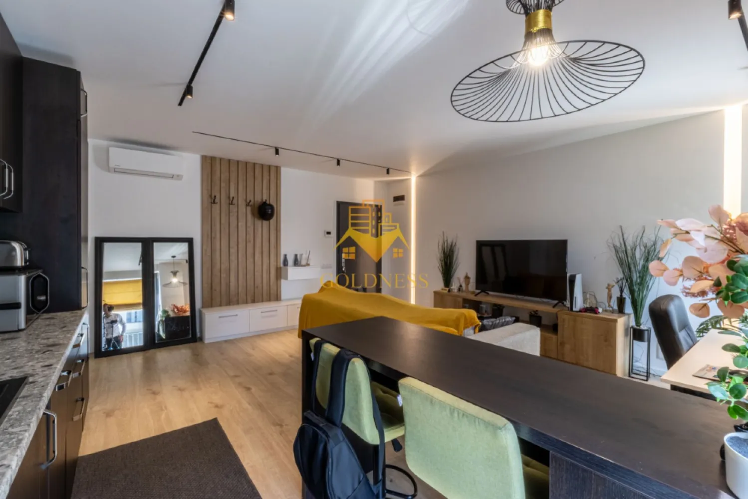 2 camere Modern, garaj, bloc nou, Zorilor zona Golden Tulip, LIDL