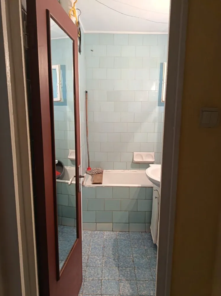 De vanzare apartament cu 2 camere, parter, micro 13 B, 54.000 euro