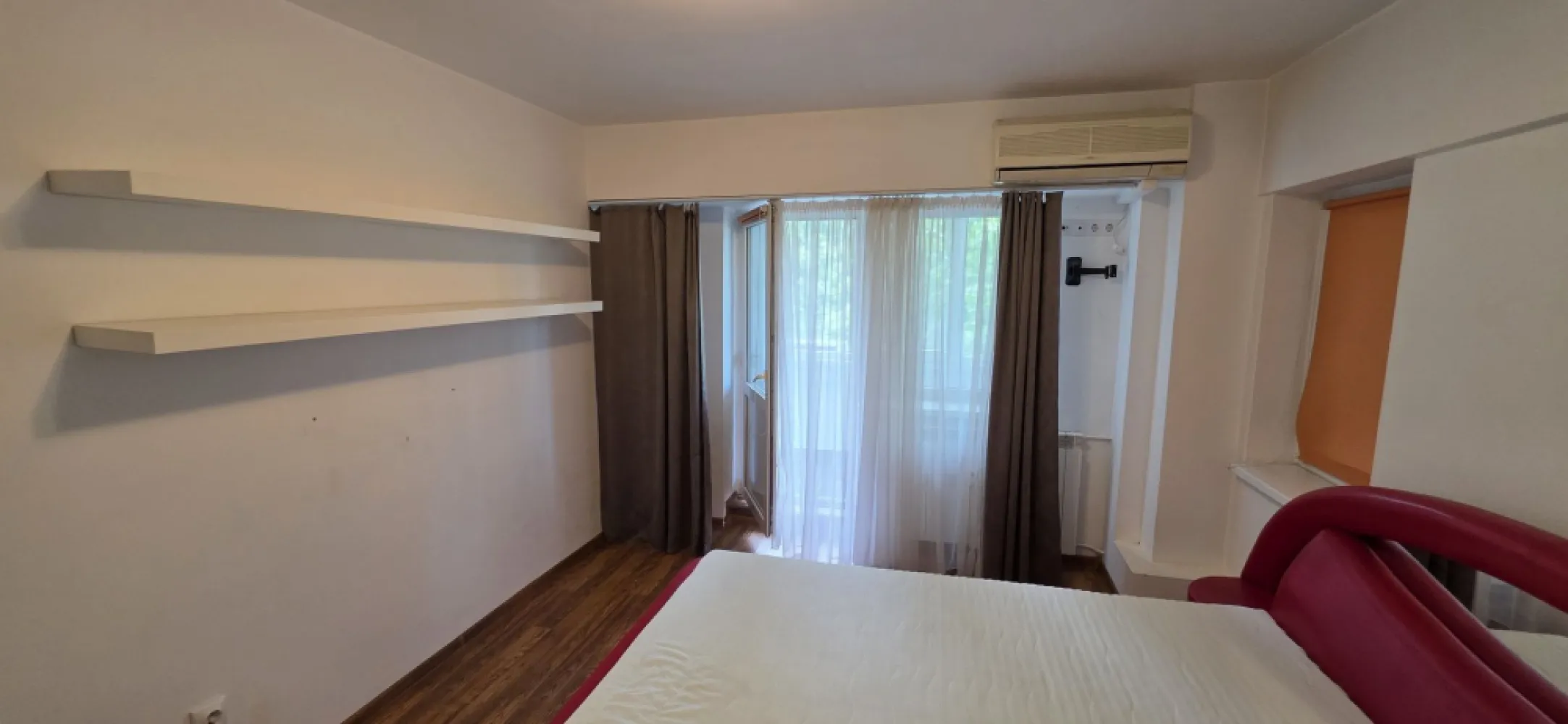 Unirii Alba Iulia de inchiriat apartament 2 camere mobilat si utilat
