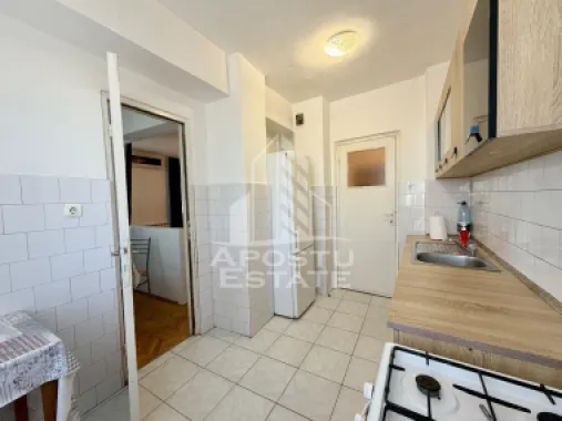 Apartament 2 camere de vanzare, zona Circumvalatiunii, Timisoara