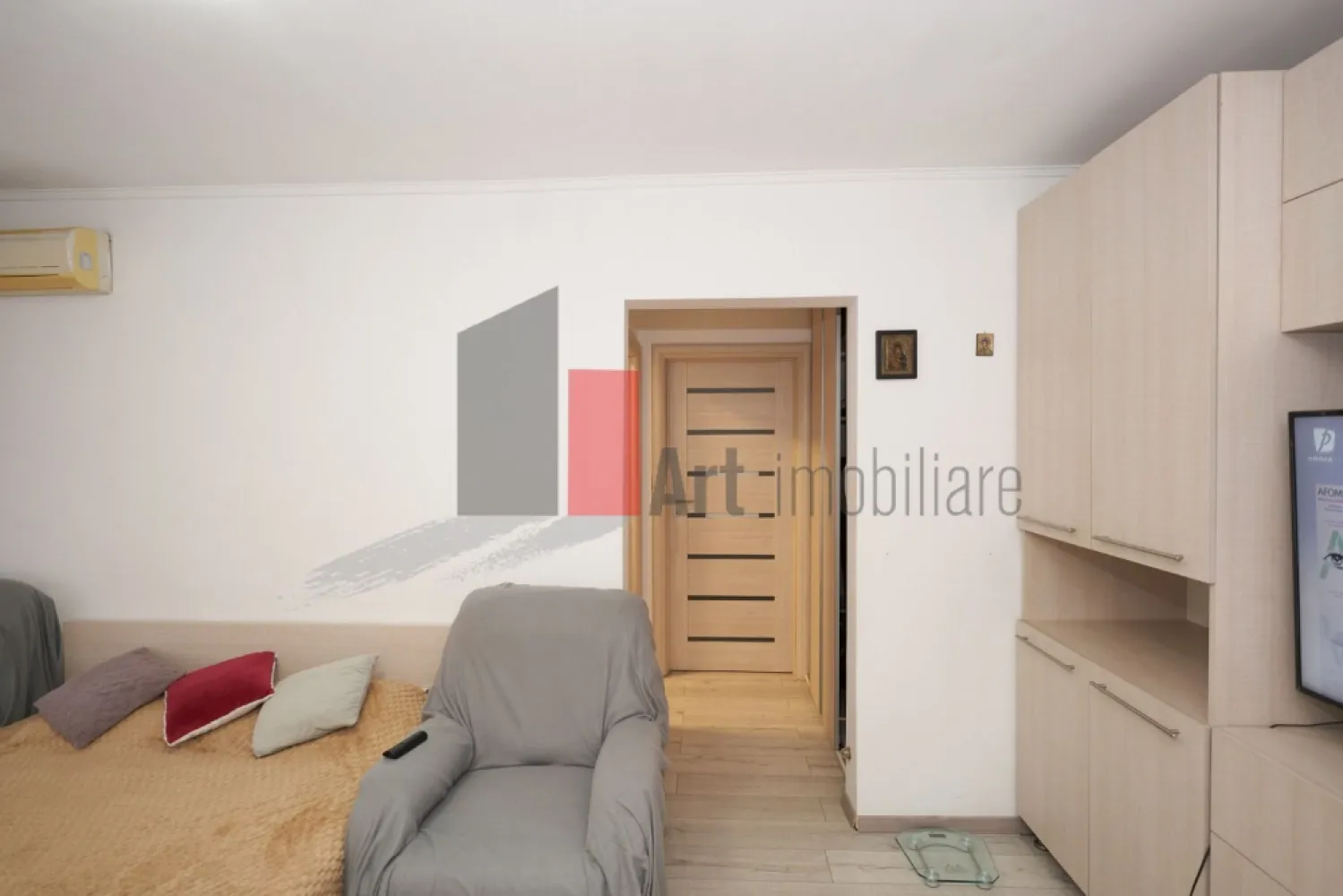 Vânzare apartament 2 camere - metrou Dristor- IOR