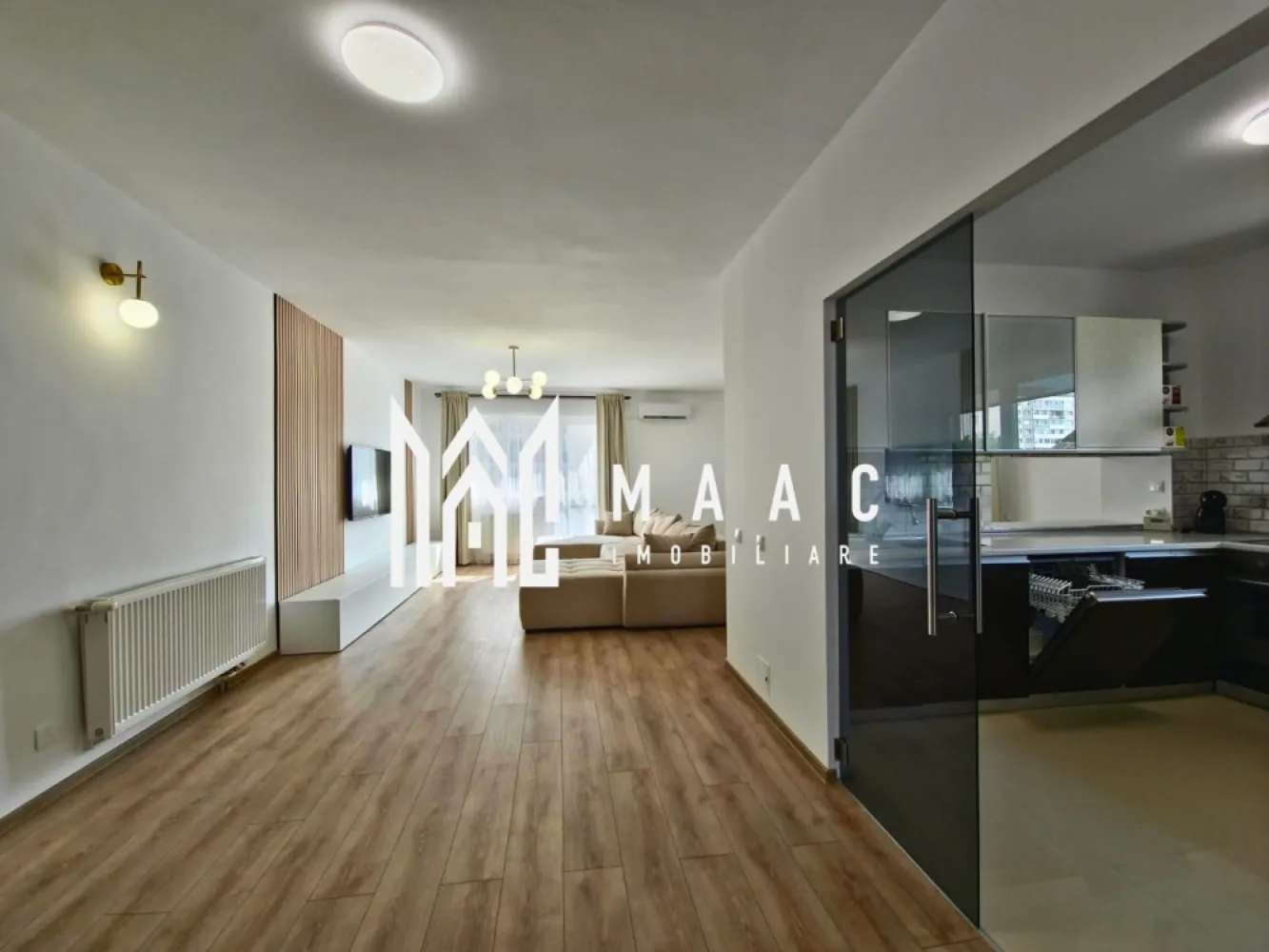 Apartament 3 camere | 3 Balcoane | 2 Bai | Hipodrom