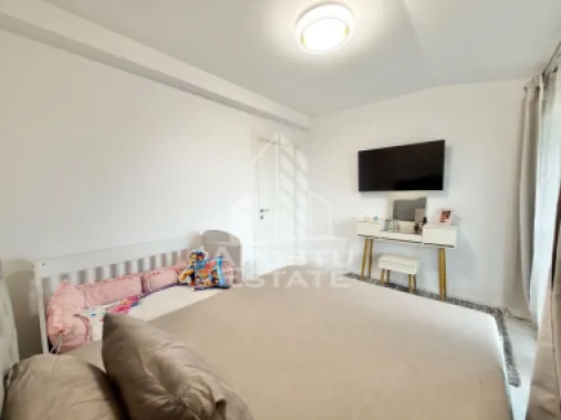 Apartament cu 3 camere dressing si debara in Giroc.