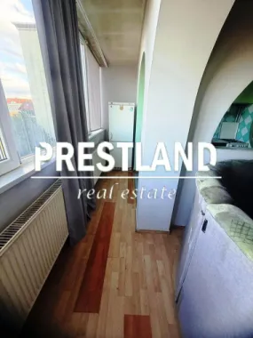Apartament 3 camere, et.2 zona Terezian !!