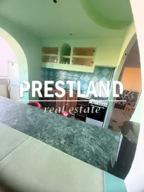 Apartament 3 camere, et.2 zona Terezian !!