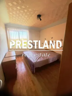 Apartament 3 camere, et.2 zona Terezian !!