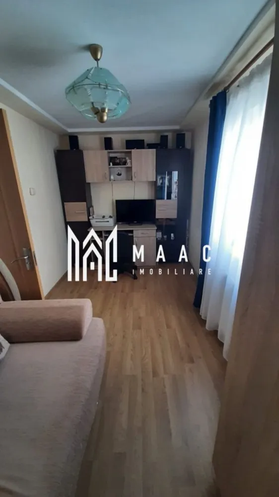 Apartament 2 Camere | Complet Mobilat | Etaj 1 | Țiglari - MAAC Imobiliare vă propune spre vânzare un apartament practic și bine întreținut, situat în cartierul Țiglari, la etajul 1 al unui imobil liniștit.

Caracteristici principale

 suprafață utilă de 32 MPU
 compartimentare eficientă 
2 camere
 hol și debara pentru depozitare
 baie și bucătărie separate

Compartimentare și dotări

 apartament complet mobilat și utilat
 instalație termică nouă
 centrală termică nouă
 se predă exact ca în fotografii
 pregătit pentru mutare imediată

Localizare și avantaje

 situat într-o zonă accesibilă și liniștită din cartierul Țiglari
 în apropiere de magazine, școală, grădiniță și creșă
 două parcuri în apropiere
 acces rapid la mijloace de transport în comun

 Pentru mai multe detalii și programarea unei vizionări, vă rugăm să ne contactați și să menționați ID-ul proprietății. CP3089212.