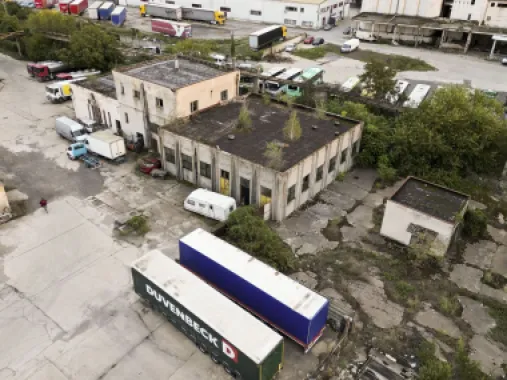 Teren industrial de 6,820mp Strada Poetului