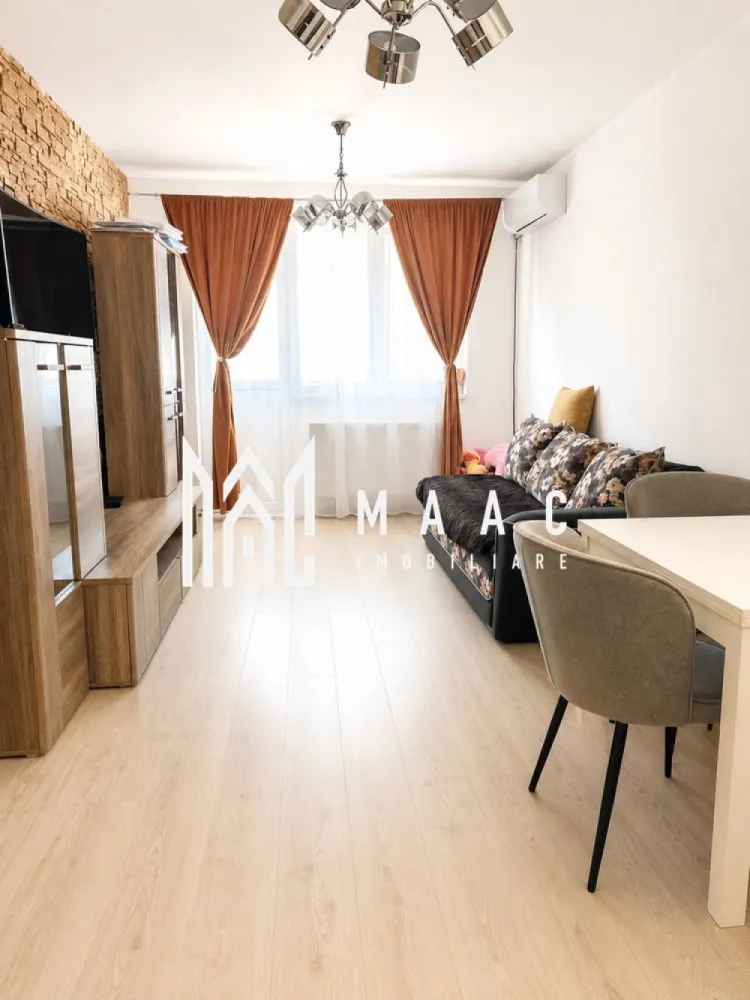 Apartament 2 Camere | Balcon | Decomandat | Etaj 2 - MAAC Imobiliare vă propune spre închiriere un apartament cu 2 camere decomandate, situat la etajul 2 al unui imobil construit după anul 2000.

Caracteristici principale

• apartament decomandat
• etaj 2
• balcon 

Compartimentare și spații interioare

• living
• dormitor
• bucătărie 
• baie dotată cu cadă
• balcon 

 Pentru mai multe detalii sau pentru programarea unei vizionări, vă rugăm să contactați MAAC Imobiliare și să menționați ID-ul proprietății: CP3121880.