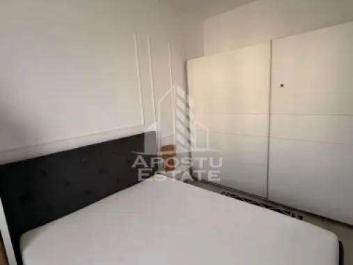 Apartament cu 3 camere, de inchiriat, Giroc, 2 locuri de parcare