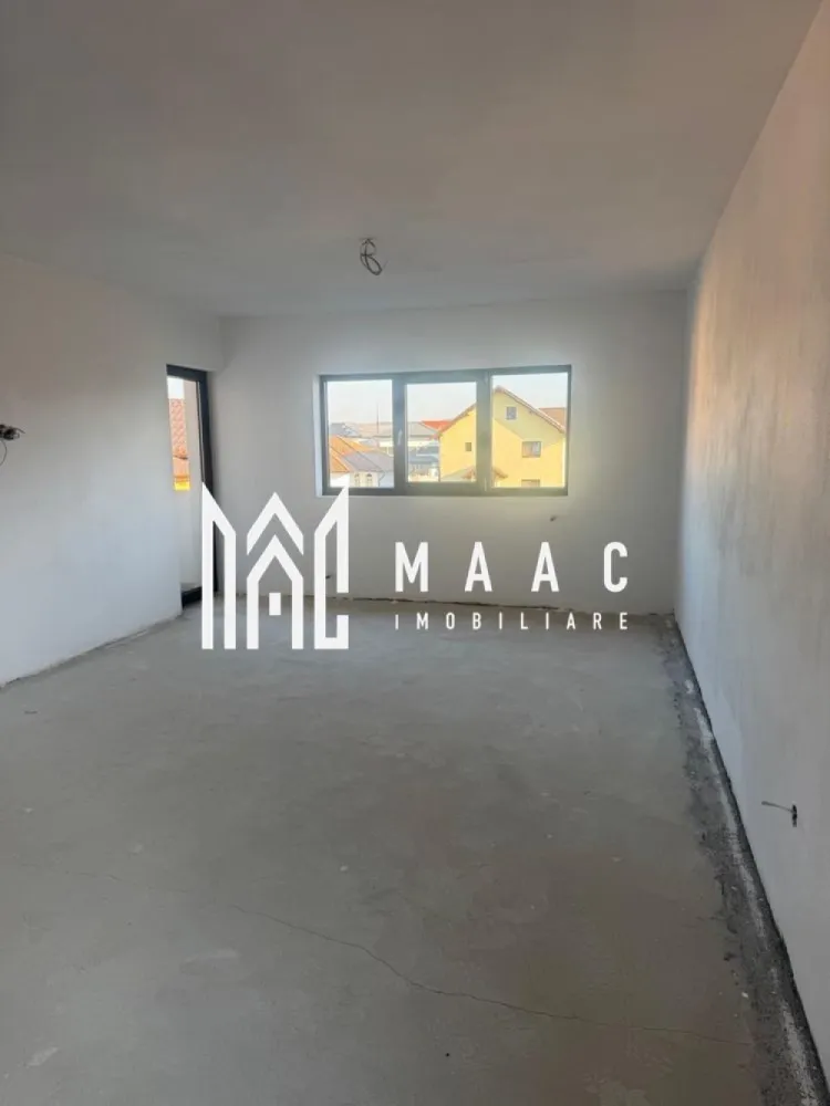 Apartament 2 Camere | 56 mpu | etaj 1 | Selimbăr - MAAC Imobiliare vă propune spre vânzare un apartament modern cu 2 camere decomandate, situat în Șelimbăr, într-un imobil nou construit în anul 2026, la doar câteva minute de Sibiu.

Caracteristici principale

• suprafață utilă de 56 mp
• terasă de 6.43 mp cu vedere deschisă spre munți
• etaj 1
• loc de parcare inclus
• imobil nou, modern

Compartimentare și spații interioare

• living cu bucătărie open-space – 31.95 mp
• dormitor – 13.84 mp
• baie – 5.75 mp
• hol – 4.35 mp

Dotări și finisaje

• centrală termică proprie
• calorifere montate
• pereți gletuiți
• instalații electrice și sanitare trase
• tâmplărie PVC de calitate
• ușă de acces securizată
• sistem de supraveghere video pentru imobil

 Pentru mai multe detalii sau pentru programarea unei vizionări, vă rugăm să ne contactați și să menționați ID-ul proprietății: CP3120604.