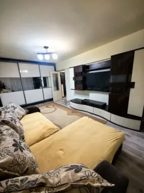 De inchiriat apartament cu 2 camere zona Gării, Universitate, 380 E