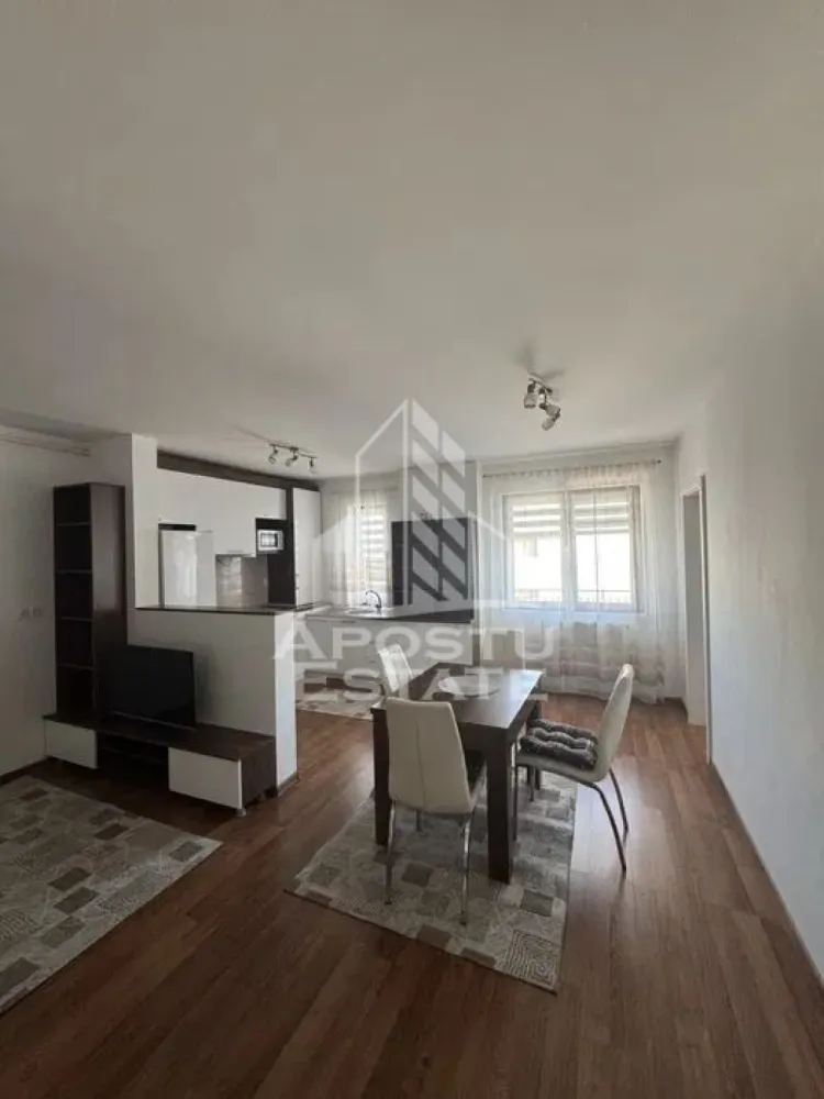 Apartament cu 2 camere, de inchiriat, zona Torontalului-Vox, Timisoara - Agentia imobiliara APOSTU ESTATE va propune spre inchiriere un apartament cu 2 camere, spatios si luminos, situat in Timisoara, zona Torontaluluii, o zona linistita si bine pozitionata, potrivit pentru cupluri,familii, sau studenti care isi doresc o locuinta unde sa se simta confortabil si cu acces facil catre scoli, statii de autobuz, supermarketuri , magazine de zona, parcuri.

Suprafata utila: 60 mp
Compartimentare eficienta:
-Hol de acces generos.
-Living room luminos cu bucatarie open space.
-Dormitor matrimonial.
-Baie cu cada.

Confort si facilitati:
-Incalzirea apartamentului: Pardoseala, Centrala proprie.
-Apartamentul este complet mobilat si utilat.
- Nu se accepta animale de companie de catre proprietar.

Localizare:
-Timis, Timisoara, zona Torontalului– acces facil : Vox Technology, Penny, Aral

Ideal pentru:
-Cupluri.
-Familii.
-Persoane singure.

Disponibilitate: imediata
Pret chirie lunara: 420 euro ( negociabil)
Programeaza o vizionare pentru a-ti putea imagina viitorul aici!
ID intern: CP3128284

JOI Tulbure Cristian