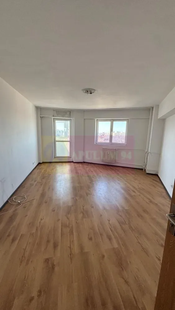 Apartament 4 camere 13 Septembrie - Agentia Imobiliara Apulum 94, va propune spre vanzare
Apartament 4 camere, decomandat, etaj 5 din 9, an construcție 1999, lift nou, două băi, două balcoane,