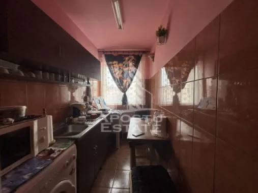Apartament cu 2 camere de vanzare in zona Girocului, Timisoara