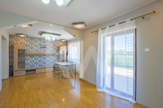 Casă individuală în Veterani, curte liberă 400 mp, zonă foarte căutată!