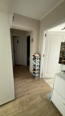 BRASADAS vinde ap 2 cam etaj 2/4 Dariu Pop decomandat.