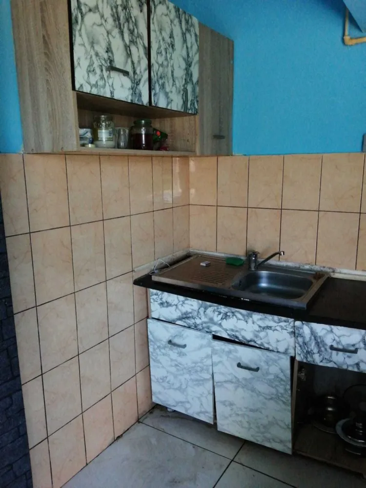 BRASADAS vinde garsoniera 22mp. pe Ostrovului la etajul 2/4. - Agenția imobiliara BRASADAS vinde garsoniera pe Ostrovului la etajul 2/4 cu suprafața utila de 21.77 mp. 
Www.brasadas.com.