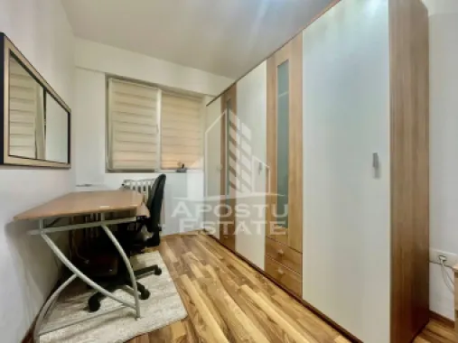 Apartament 2 camere, zona Intim