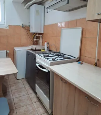 De inchiriat apartament 2 camere Ultracentral, et. 1, 1800 lei