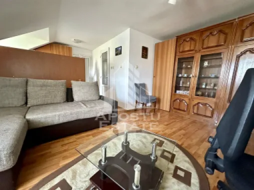 Apartament cu 3 camere de vanzare, zona Girocului, Timisoara