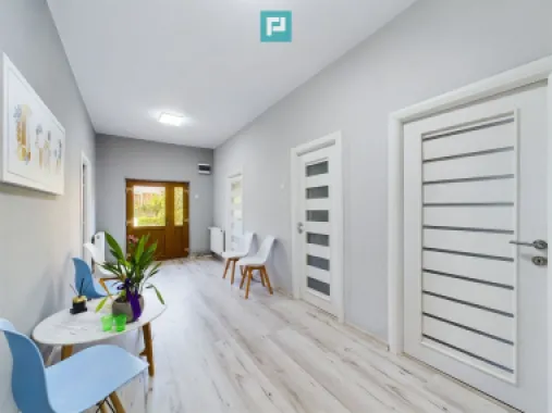 Proprietate multifuncțională într-o locație Centrală