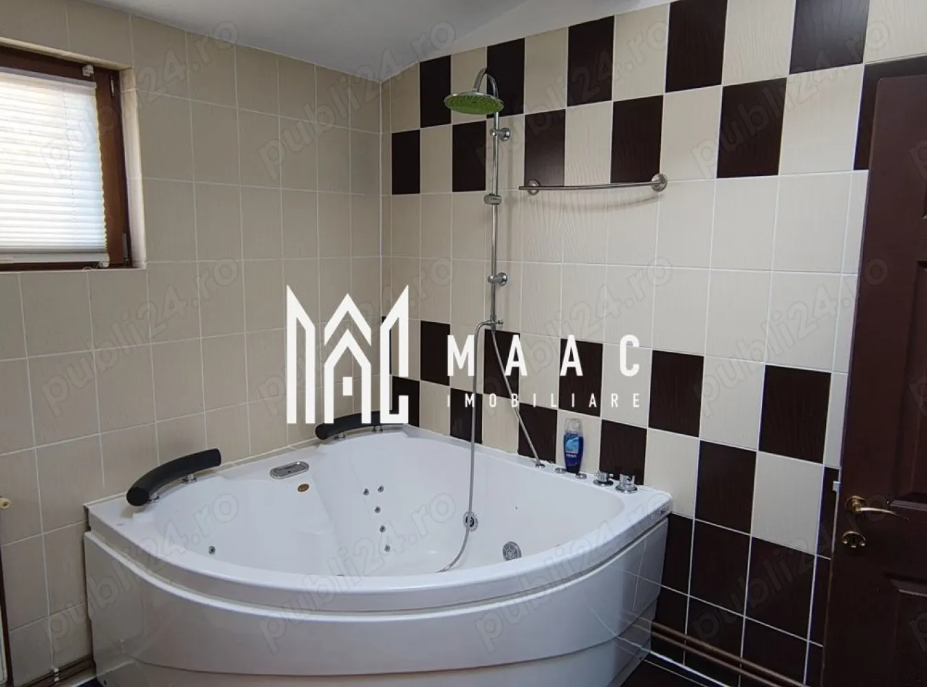 Apartament 4 camere I Vasile Aaron I 130mp I 2 Bai I 2 Blcoane