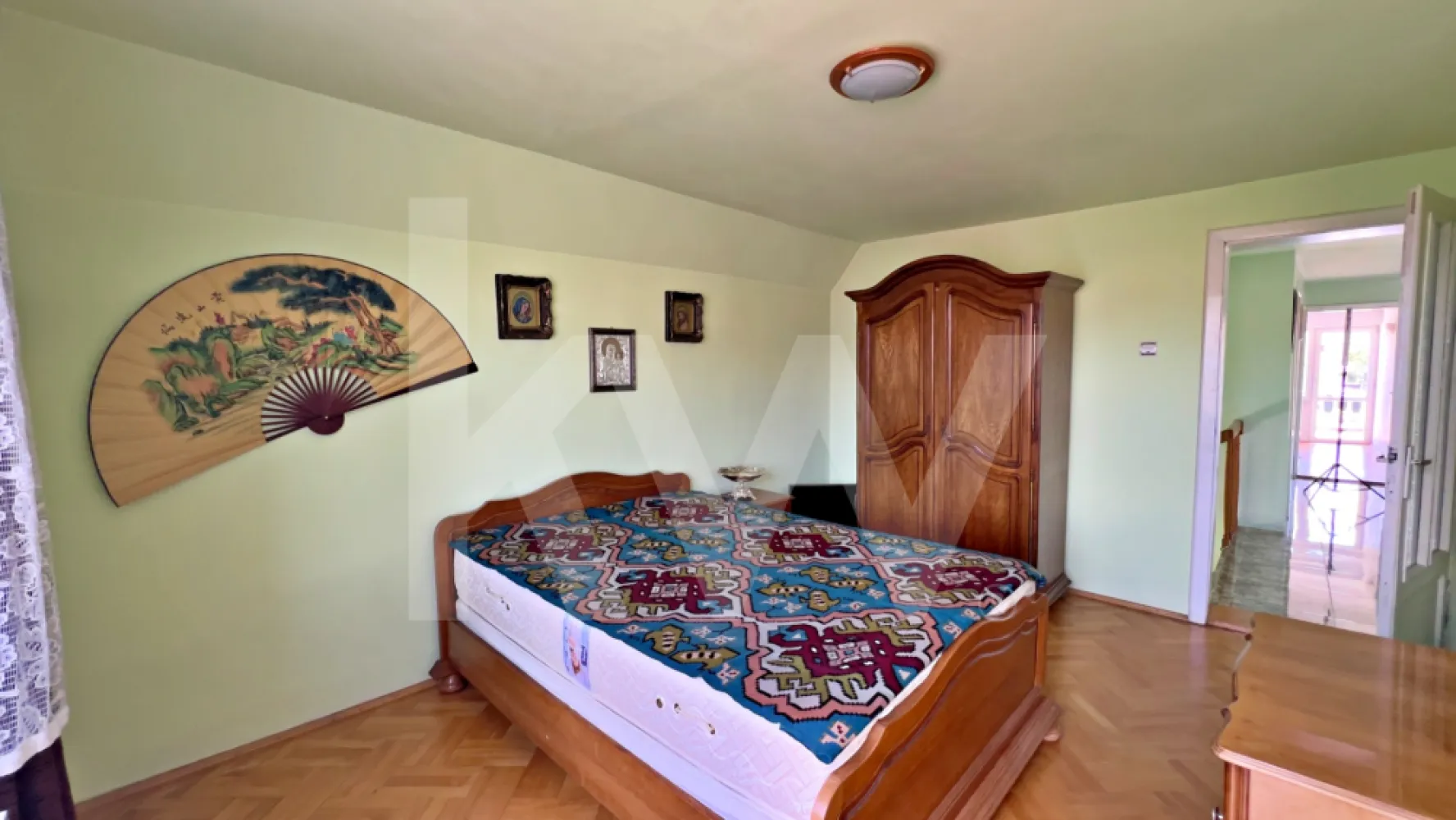 Casă 6 camere D+P+M-217 mp utili, 515 mp curte, Zona Cartier Kogalniceanu
