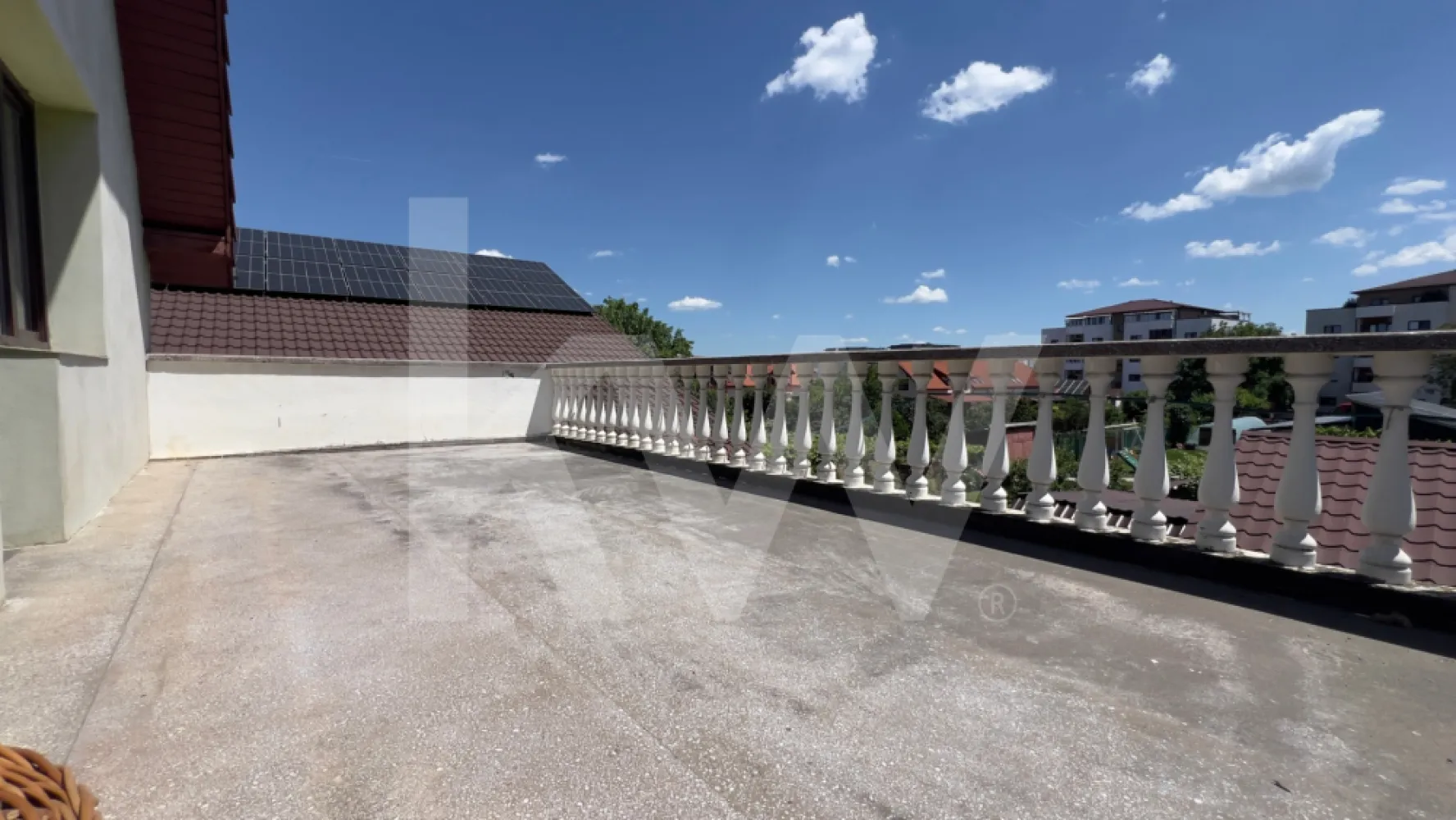Casă 6 camere D+P+M-217 mp utili, 515 mp curte, Zona Cartier Kogalniceanu