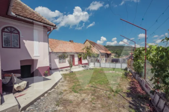 Casă individuală | Teren 1.132 mp | Vedere panoramică | Alămor