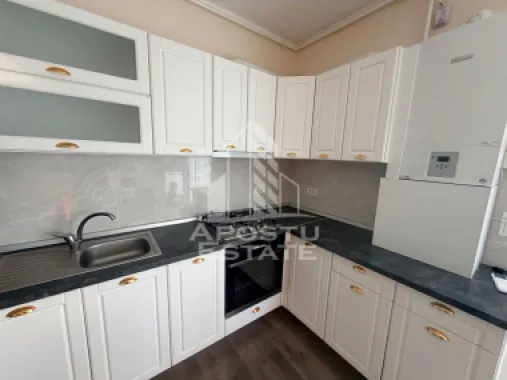Apartament cu 2 camere, de inchiriat, Giroc, Parcare