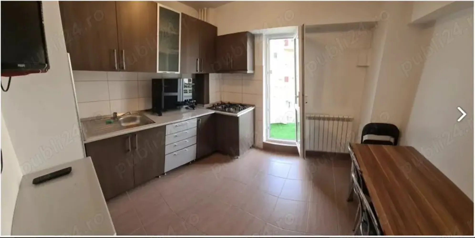 Unirii, Zepter, Goga, proprietar, intrare stradala din GOGA, bloc mixt, 5 8, impecabila - proprietar inchiriez gars. 45 mp, decomandata, 5 8, bloc mixt, intrare din bd. Goga, impecabila, liniste multa, totul nou, inclusiv instalatia sanitara, balcon, 1+1, eventual contract, pat 160 x 200.

Garsoniera a fost renovata complet, dispune de toate dotarile, inclusiv, cuptor cu rotisor, aspirator, fier calcat, masa calcat, prajitor, plasma pentru incalzire, balcon la bucatarie cu usa de termopan etc. Are intrarea stradala din bulevardul Octavian GOGA, este pe spate si beneficiaza de multa liniste. Este intr-un bloc pe suport de caramida construit in anul 1995. Dispune de paznic si sistem de alarma. Patul nou 160 x 200 cu saltea Mobexpert.