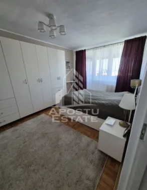 Apartament cu 3 camere de vanzare, decomandat, zona Sagului, Timisoara
