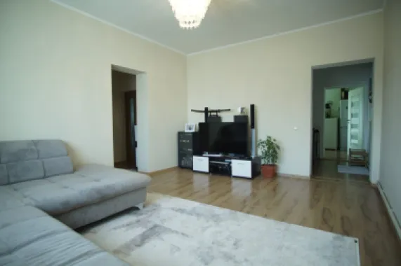BRASADAS vinde casa individuala in zona Baritiu.