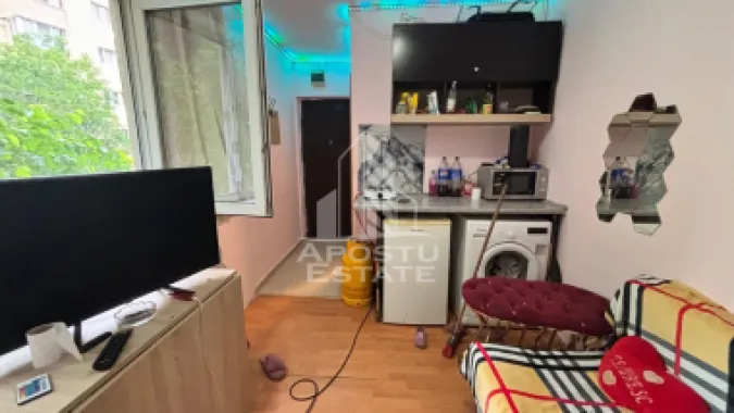 Garsoniera de vanzare in zona Complexului Studentesc, Timisoara, et 1