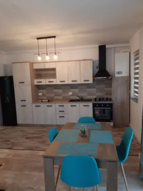 Apartament cochet in spate la Mall