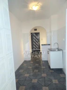 Apartament cu 3 camere, de vanzare, zona Sagului, Timisoara