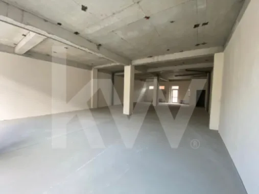 Spațiu comercial de închiriat – zonă Balanța