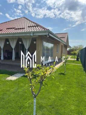 Logo MAAC IMOBILIARE logo