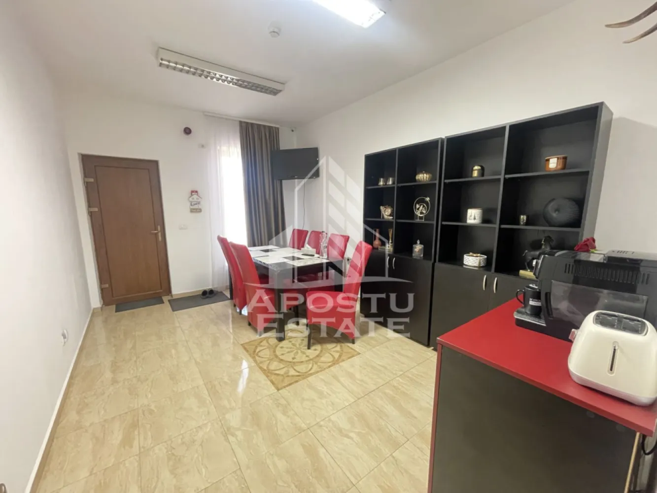 Casa P+1E, 262 mp utili, 10 locuri parcare, Mosnita Noua-Drumul Boilor