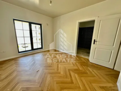 Duplex premium cu 5 camere in Braytim, la asfalt