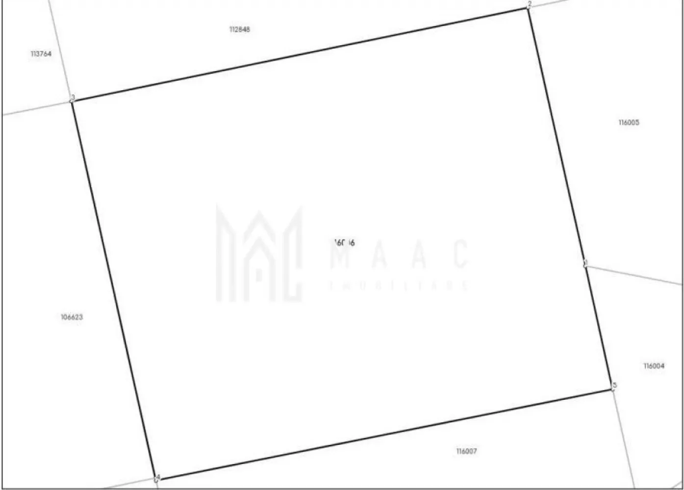 Teren intravilan | 611 mp | Deschidere 18 m | Priveliște montană | Cisandie - Maac Imobiliare prezintă o oportunitate rară: un teren intravilan superb poziționat în localitatea Cisnadie, cu o suprafață de 611 mp și deschidere generoasă de 18 m. Proprietatea se remarcă prin priveliștea impresionantă asupra munților și prin potențialul ridicat de dezvoltare, fiind alegerea ideală atât pentru construcția unei locuințe moderne, cât și pentru investiții pe termen mediu și lung.

Terenul este situat într-o zonă liniștită, curată și în plină evoluție, unde se dezvoltă constant construcții noi, fapt ce asigură o comunitate modernă și un mediu prietenos. Poziționarea sa oferă un cadru natural deosebit, aer curat și o deschidere vizuală rar întâlnită, ceea ce îl face ideal pentru cei care caută un loc în care să îmbine confortul urban cu liniștea naturii.

Detalii tehnice

Suprafață totală: 611 mp

Regim: intravilan

Deschidere: 18 m la drum

Acces facil către utilități

Relief drept, ușor de amenajat pentru orice tip de construcție

Zona permite dezvoltări rezidențiale noi, cu perspective excelente în anii următori

Ideal pentru:

Casă individuală cu terasă și grădină mare

Casă de vacanță cu vedere panoramică

Avantaje majore

Priveliște superbă spre munți – un mare plus pentru confort și valoare

Zonă în creștere economică, cu mare potențial de apreciere în viitor

Acces bun și deschidere potrivită pentru proiecte de arhitectură elegante

Investiție sigură, indiferent dacă se cumpără pentru construcție imediată sau pentru viitor

ID proprietate: CP3156383.