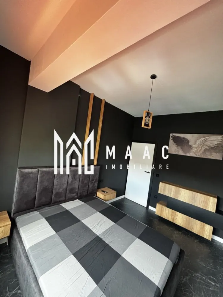 Apartament 3 camere | Terasă 9 mp | Parcare privată | Prima închiriere - MAAC Imobiliare vă propune spre închiriere un apartament modern cu 3 camere, situat într-un ansamblu rezidențial nou, cu acces securizat prin bariere și lift.

Locuința beneficiază de o terasă generoasă de 9 mp, fiind alegerea ideală pentru persoanele care își doresc confort, liniște și un stil de viață modern într-un imobil nou.

Dotări și avantaje:
 3 camere spațioase și luminoase
 Complet mobilat și utilat
 Mobilier modern și electrocasnice necesare pentru mutare imediată
 Terasă de 9 mp
 Loc de parcare privat inclus
 Bloc nou, dotat cu lift
 Acces securizat în ansamblu, prin bariere
 Prima închiriere – apartament în stare impecabilă

Apartamentul oferă un nivel ridicat de confort, fiind amenajat cu atenție la detalii și pregătit pentru noii chiriași, fără a necesita investiții suplimentare.

Condiții de închiriere:
Garanție echivalentă cu o lună de chirie.

Disponibil imediat!
Pentru mai multe detalii sau pentru programarea unei vizionări, vă rugăm să ne contactați și să specificați ID:CP3131907