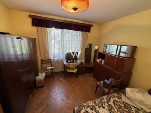 Apartament 2 camere DECOMANDAT - Etaj 1 - Pivniță - zona Bd. V. Milea