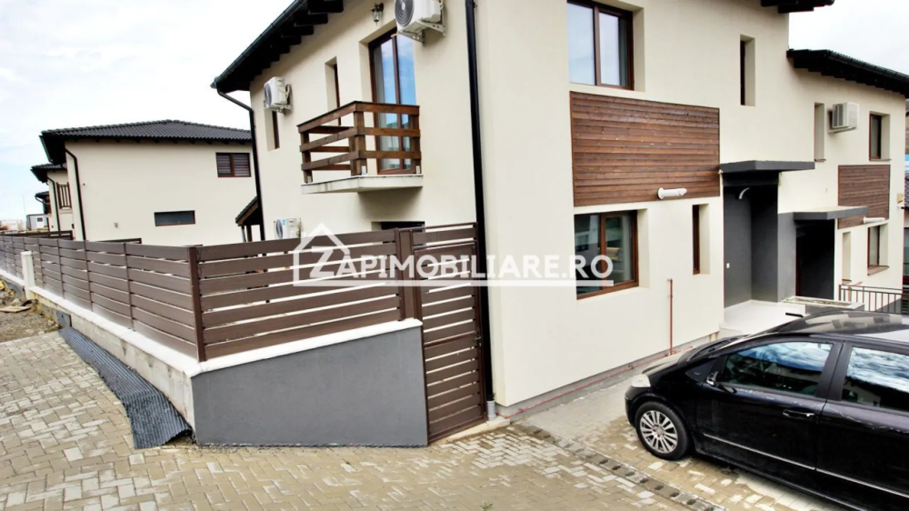 Casa Lux 4 camere, 3 băi, 112mp, 282 mp teren, 0% comision