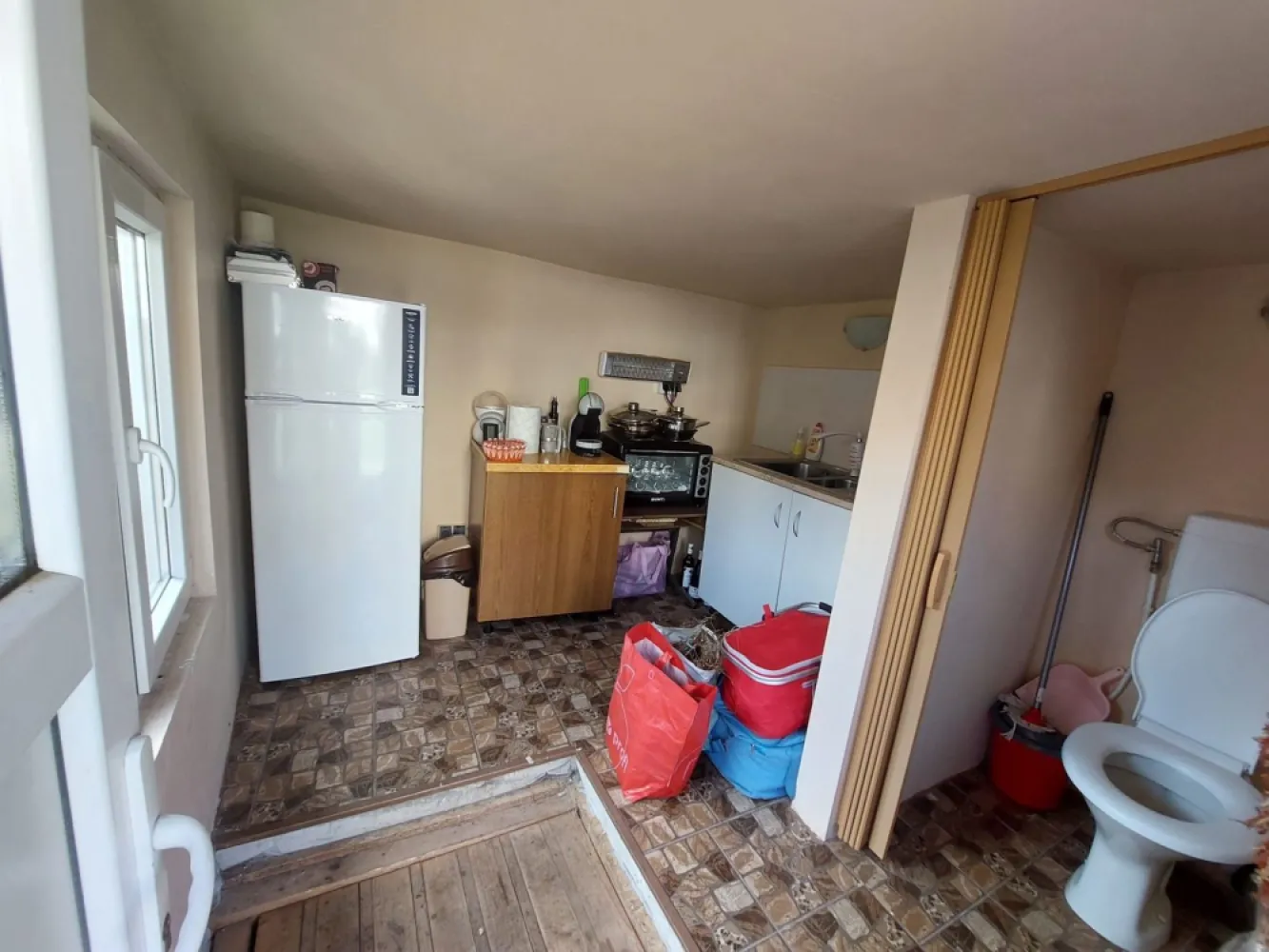 Casa 2 camere, 50mp,483 mp teren,0% comision