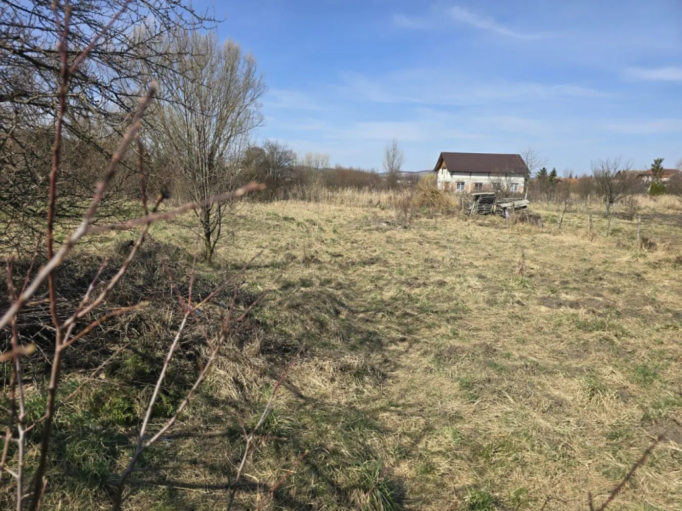 Teren intravilan 1224 mp.Sangeorgiu de Mures zona Lukoil - De vănzare 1.224 mp.teren intravilan in Sangeorgiu de Mures strada Principală zona Lukoil, 
- utilitati aproape de teren
Contact 0774048706 Bogdan
Terenul de 1224 mp.se vinde la prețul de 60 euro mp. 85.500Euro negociabil Comisionul este ZERO!

Contact 0774048706 Bogdan
Dacă vă place această ofertă - sau pentru alte informații sunați la numărul de contact din anunț! 0774048706 Bogdan
Compania Zap Imobiliare vă pune la dispoziție toate informațiile, actele și documentele necesare alături de asistență și consiliere permanentă până la finalizarea achiziției imobiliare