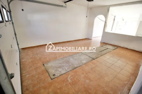 Spatiu Comercial zona Gh.Doja,70 mp.2 parcari private